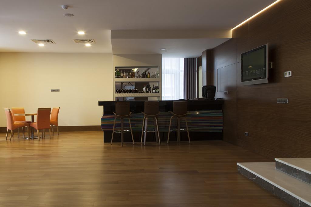 Hotel Houston Анкара Экстерьер фото